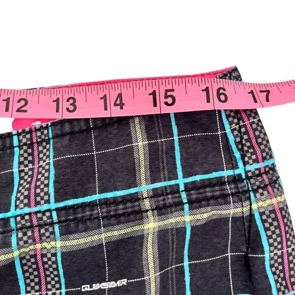 Quicksilver Shorts‎ Mens 32 Black Neon Board Shorts Multi Pockets Summer … - Picture 3 of 8